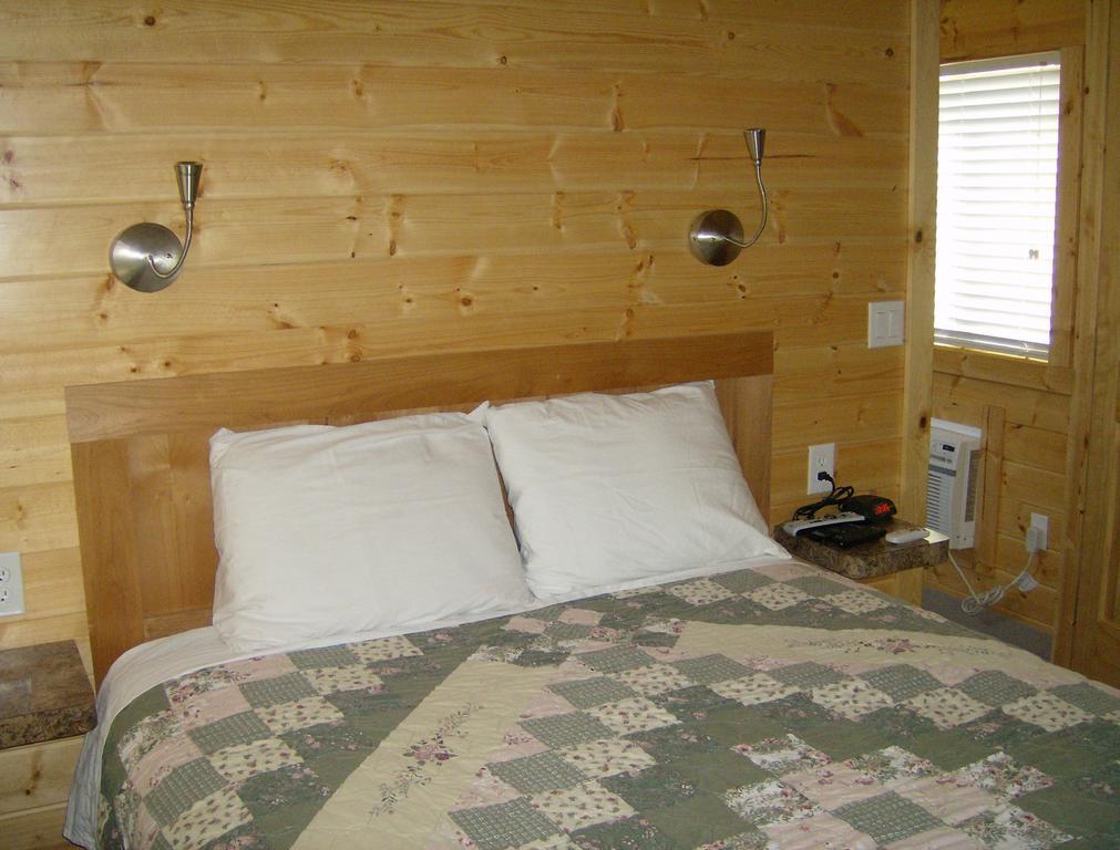 Nicolaus Lake Minden Camping Resort Cottage 2 מראה חיצוני תמונה