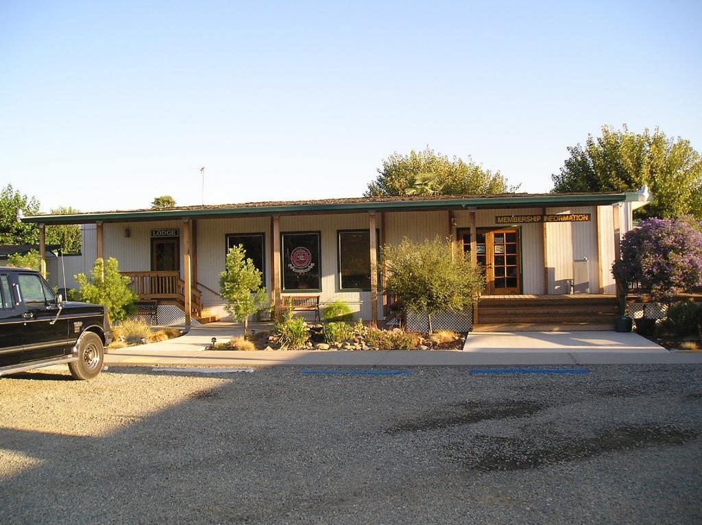 Nicolaus Lake Minden Camping Resort Cottage 2 מראה חיצוני תמונה