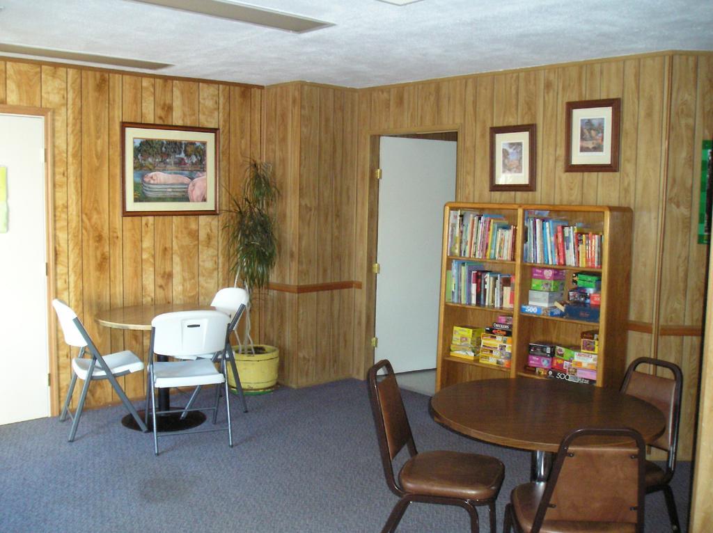 Nicolaus Lake Minden Camping Resort Cottage 2 מראה חיצוני תמונה