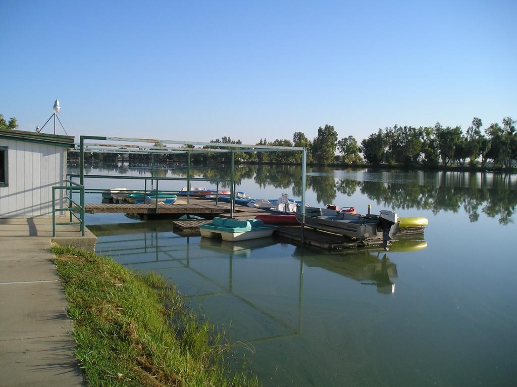 Nicolaus Lake Minden Camping Resort Cottage 2 מראה חיצוני תמונה