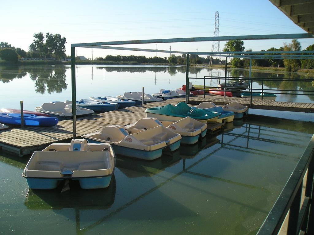 Nicolaus Lake Minden Camping Resort Cottage 2 מראה חיצוני תמונה